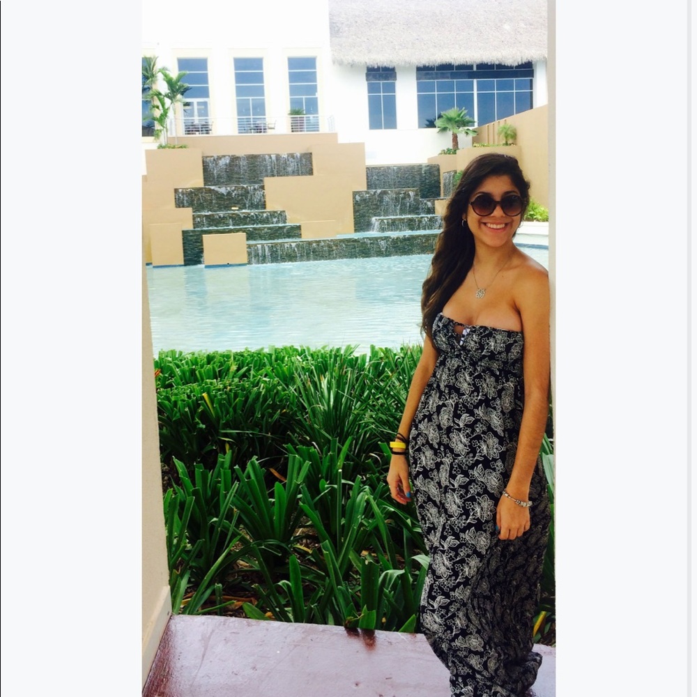 LA HEARTS Maxi Dress